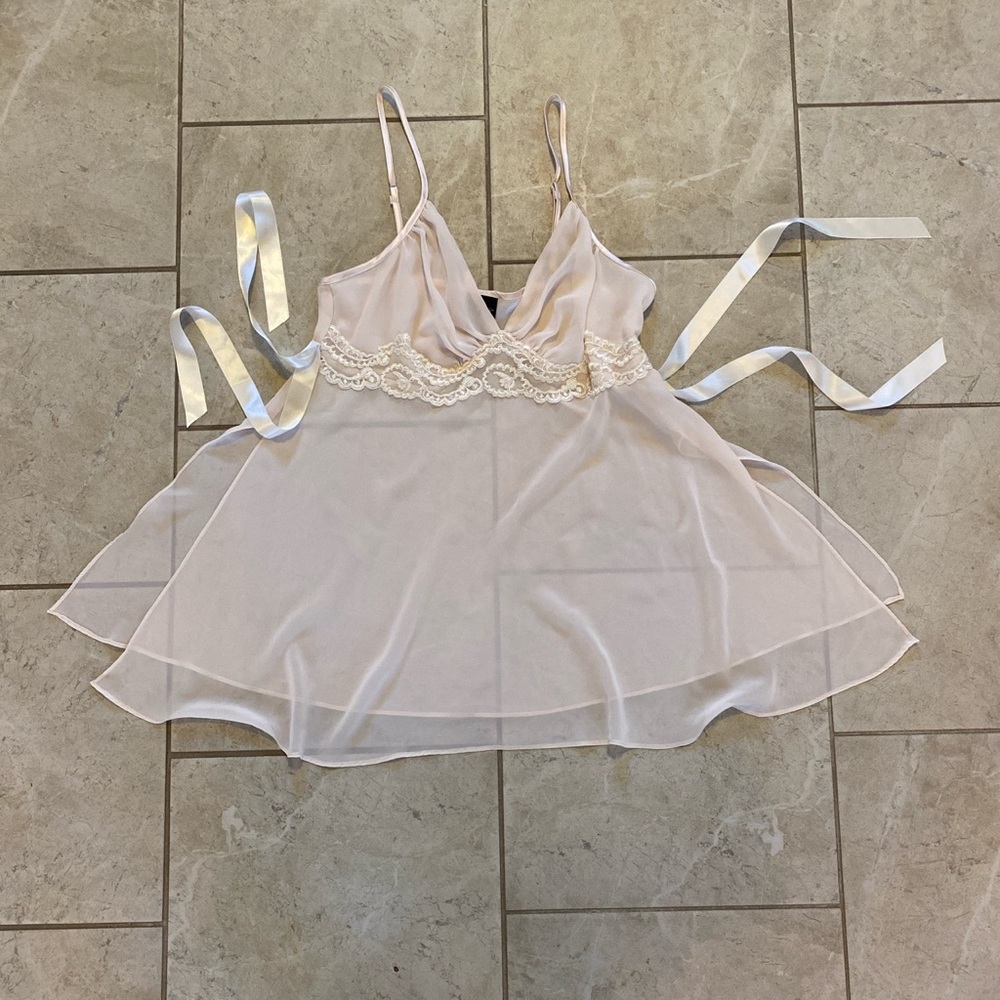 Secret Treasures Ivory Silky Floral Detail Nightie